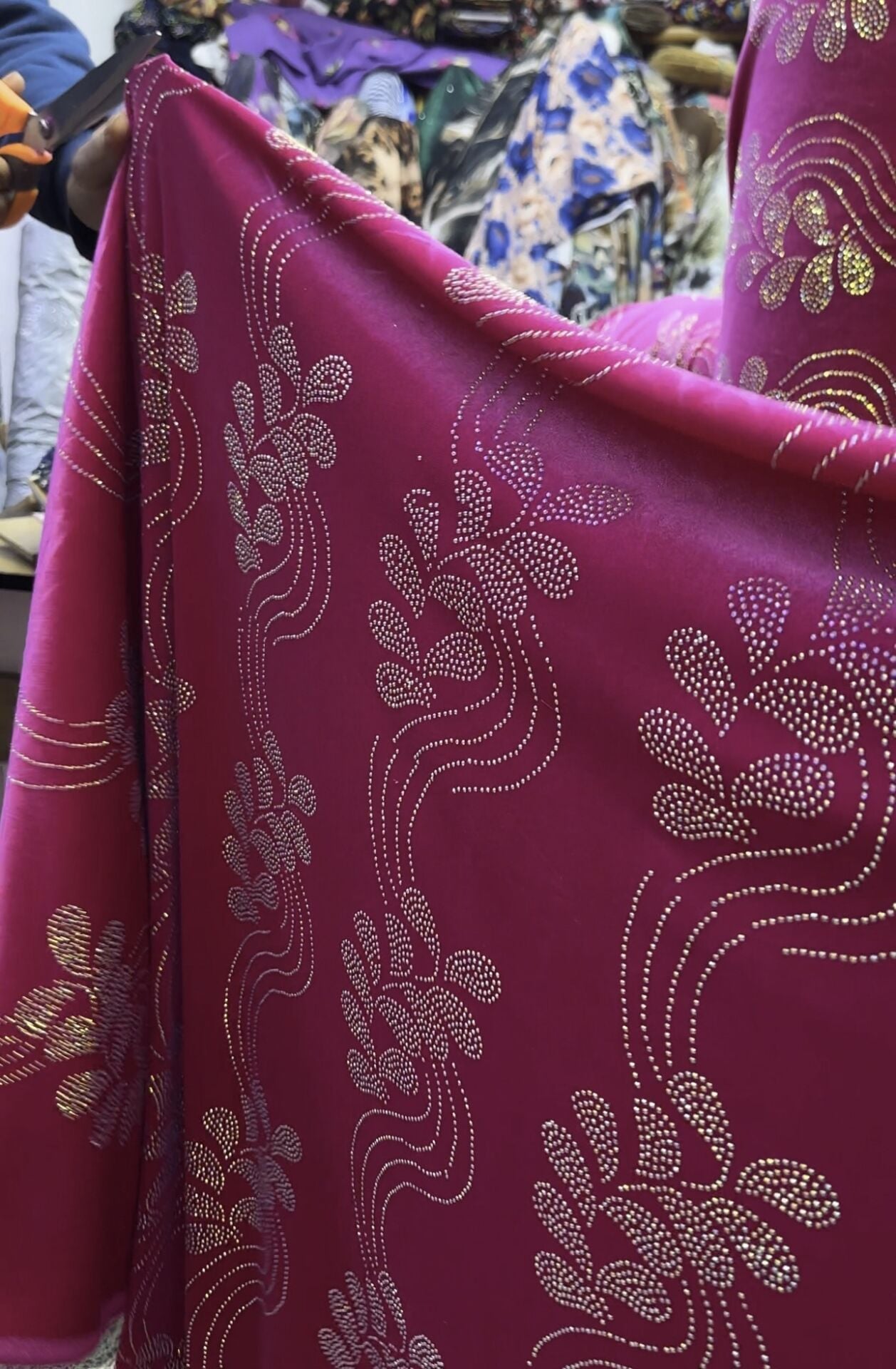 Lüks Kristal Taşlı Kadife
